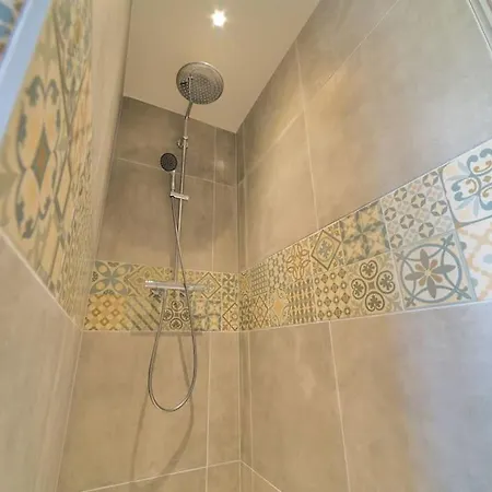 Buranoroom Jacuzzi De Gamme Parkingfree Apartament