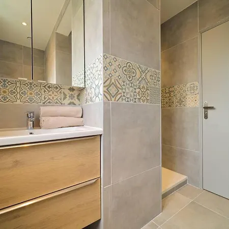 Buranoroom Jacuzzi De Gamme Parkingfree Μυλούζη