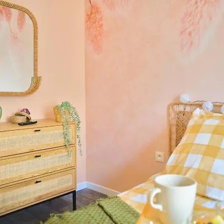 Apartament Buranoroom Jacuzzi De Gamme Parkingfree Miluza